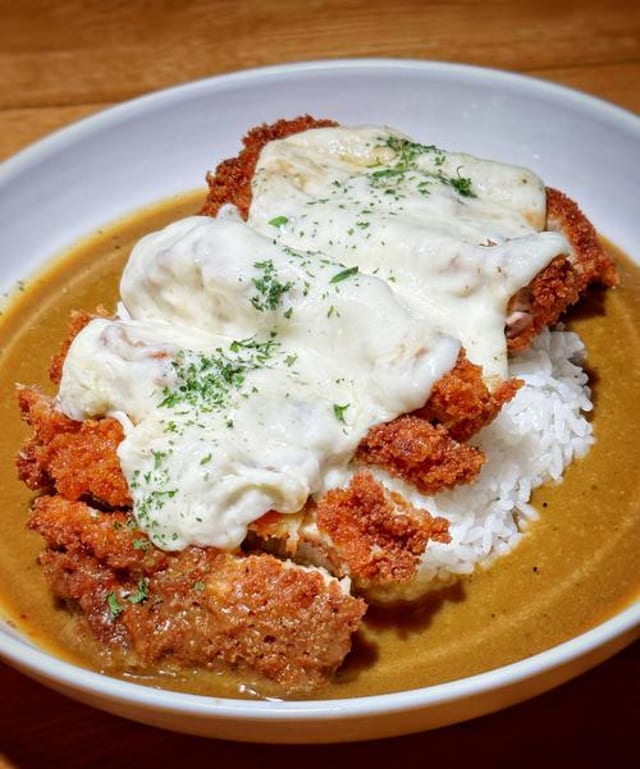 Chicken Katsu Curry With Cheese